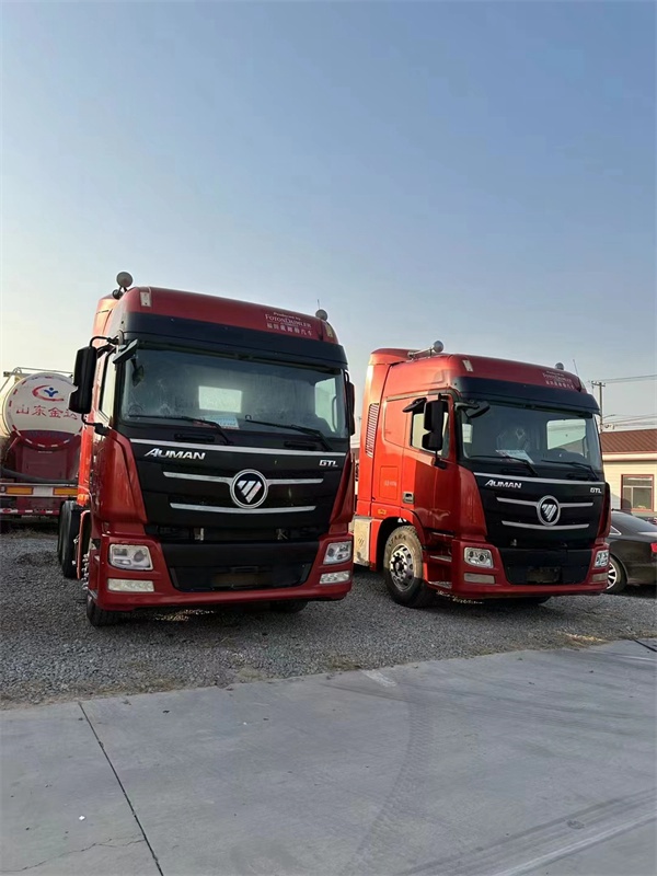 二手歐曼半掛牽引車價(jià)格