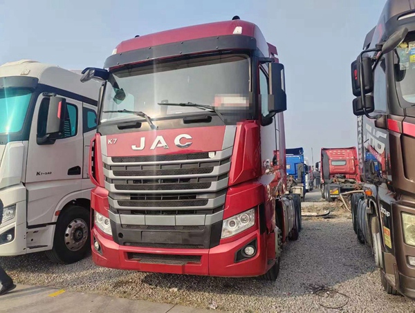 二手江淮K7雙驅(qū)牽引車
