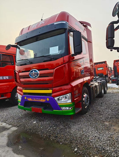 二手解放J7牽引車