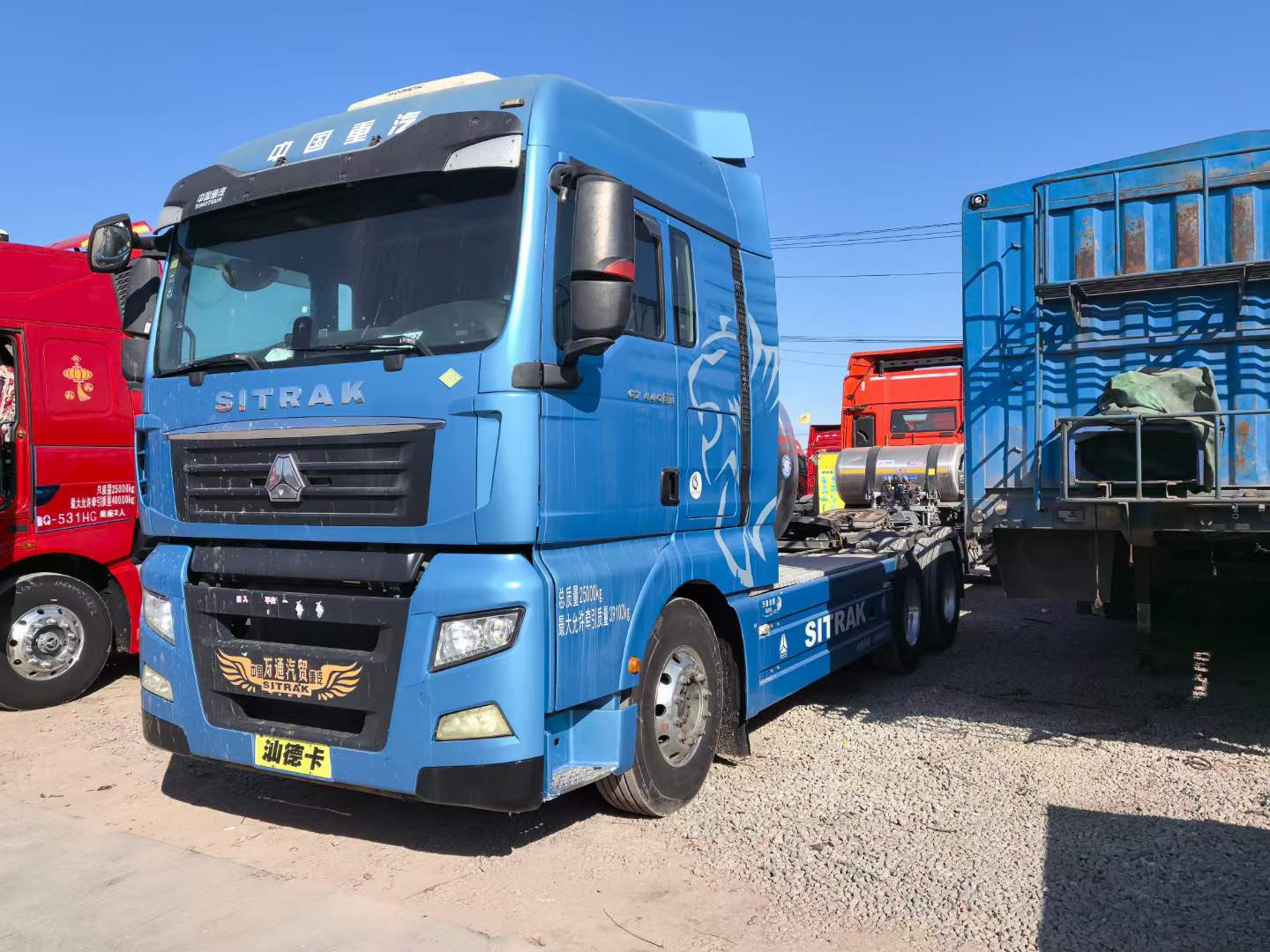 在購買二手牽引車時，應(yīng)該注意哪些車輛狀況？