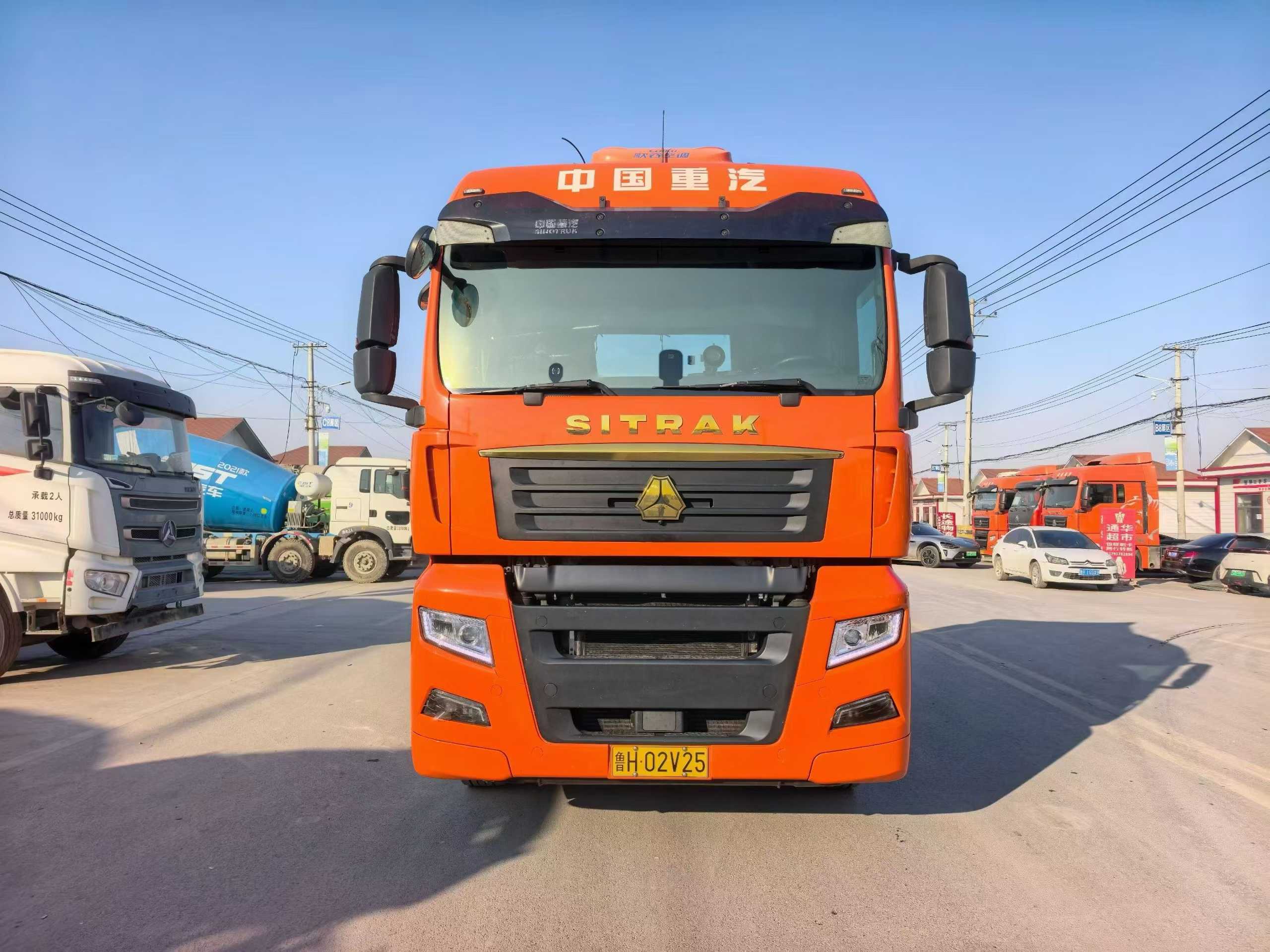 梁山華通二手貨車市場：國內(nèi)商用車流通新標桿 靠譜好車助卡友創(chuàng)富